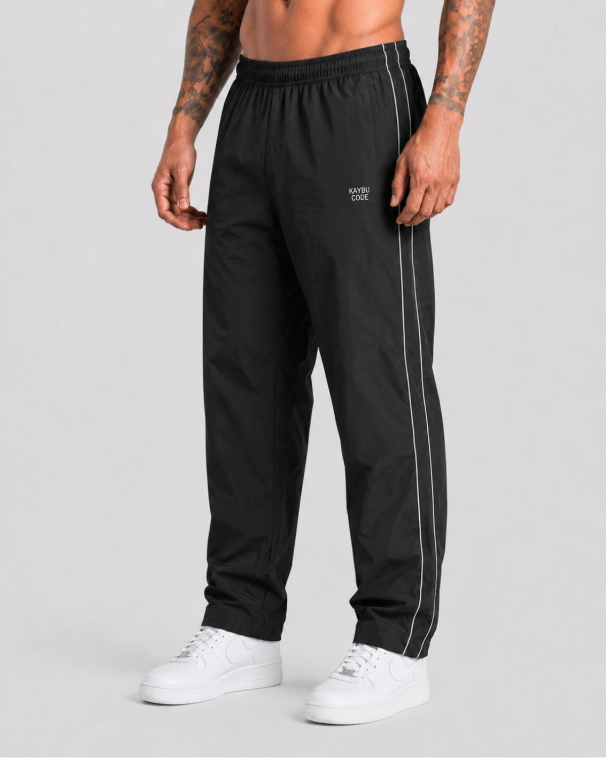 Jogger Caída Recta Tela Impermeable Kaybu Code  | KBMEN RF.436