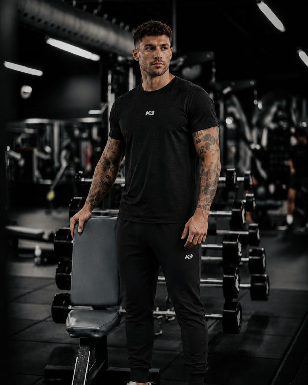 Papá Active: Franela y Jogger Basico + Bolsa de Regalo | KBMEN