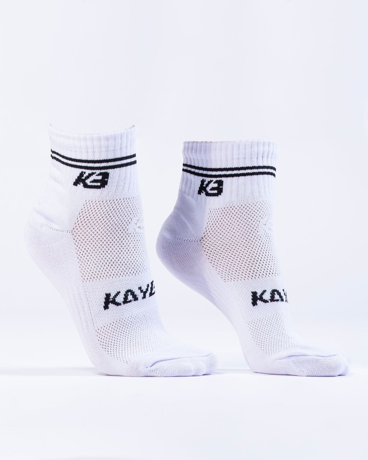 Medias Cortas Con Rayas ┃KAYBU